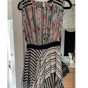 Bcbg black and white pleated dress